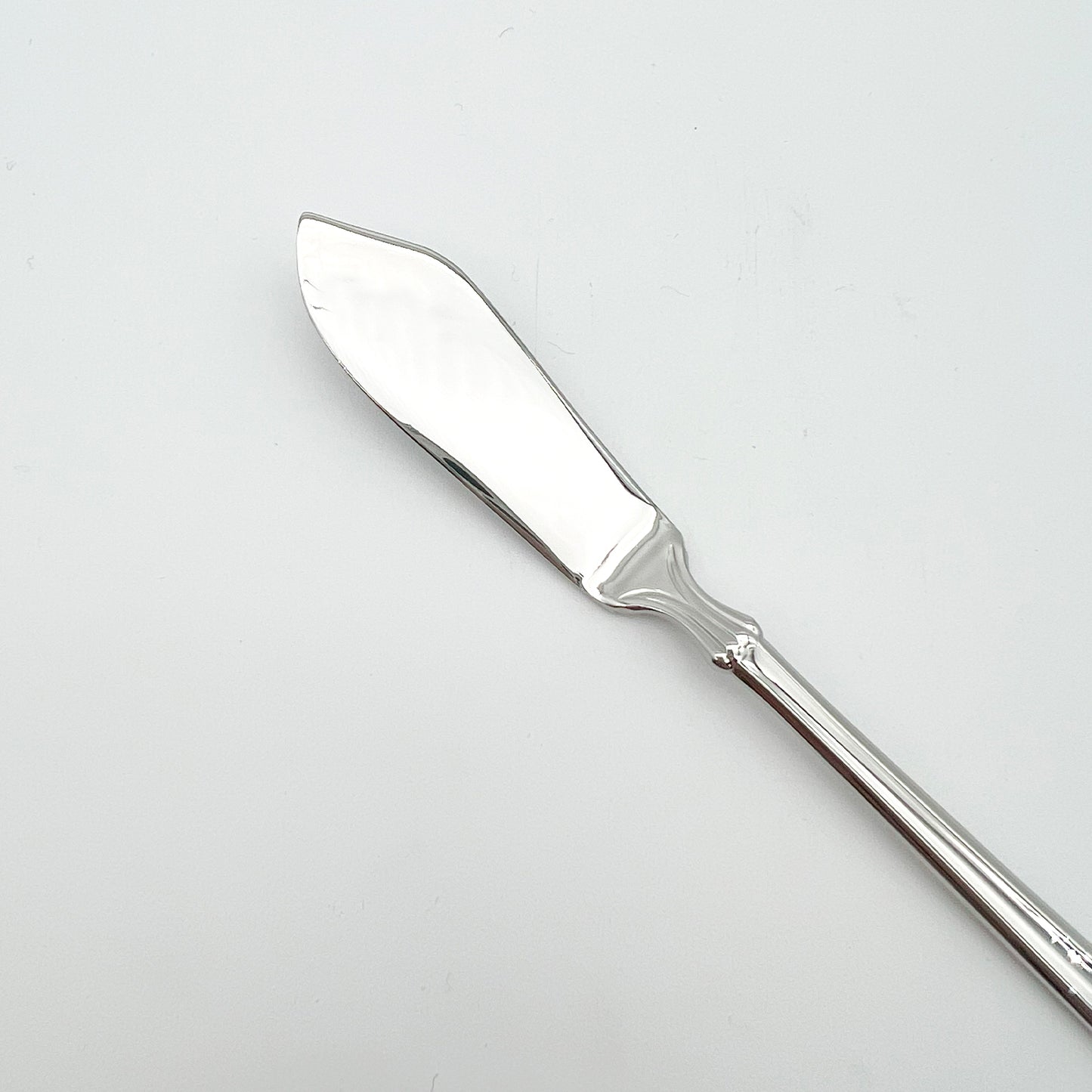 SYMPHONY Butter Knife
