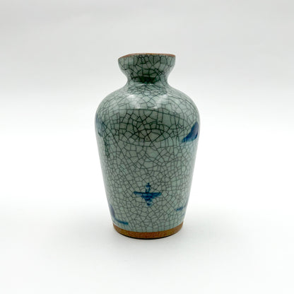 VINTAGE Sake Bottle B