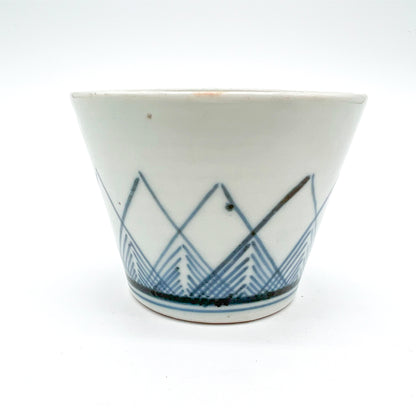ANTIQUES Sake cup 55E