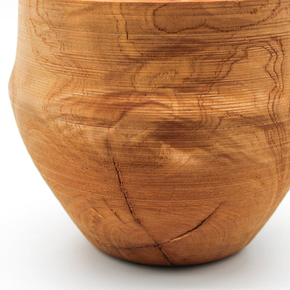 Flower Vase J_Yuriko Nishiishigaki