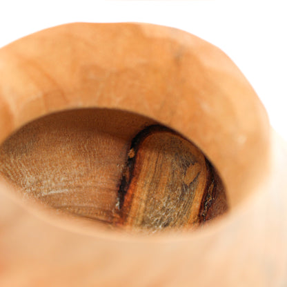 Flower Vase R_Yuriko Nishiishigaki