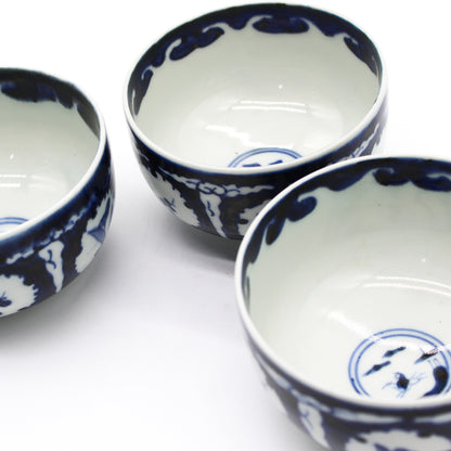 ANTIQUES Tea Cup 55D