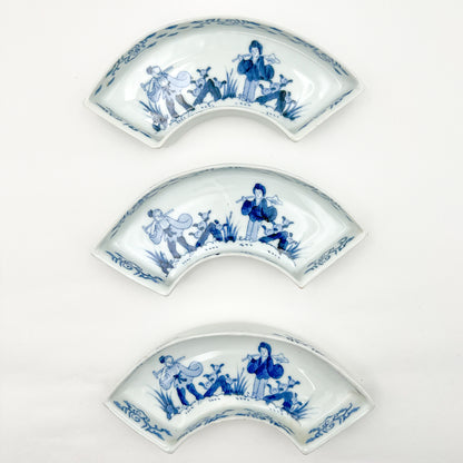 VINTAGE Medium Plate A