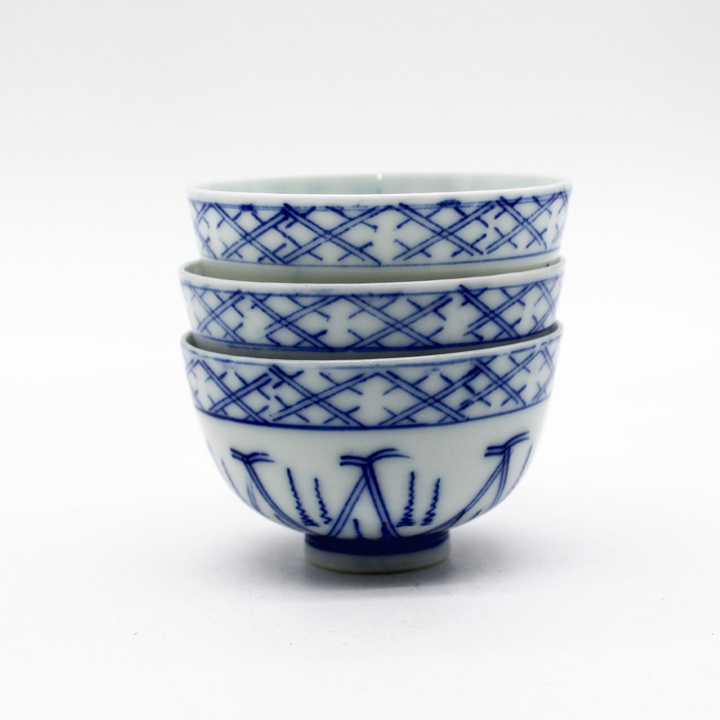 VINTAGE  Tea Cup 55C