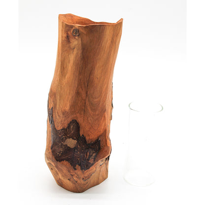 Flower Vase P_Yuriko Nishiishigaki