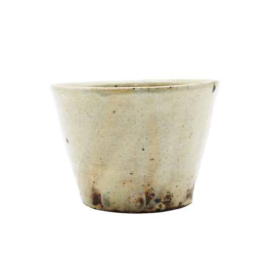 Porcelain Kohiki Sake Cup 57A_Atsushi Ogata