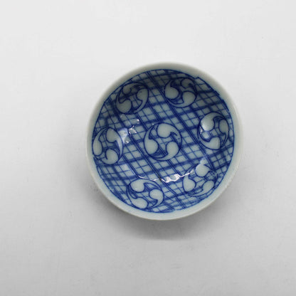 ANTIQUES Small plate D_512