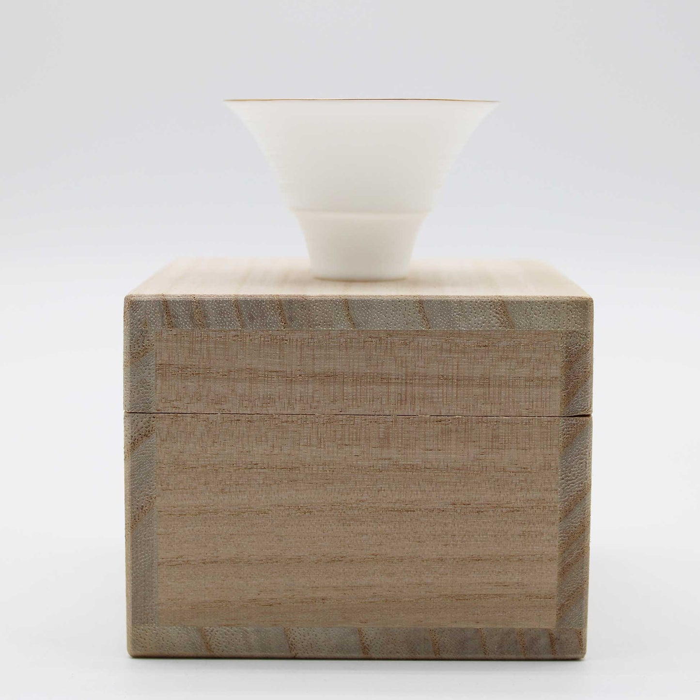 Eggshell Sake Cup Taketori