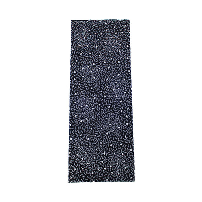 Hand wiping (a towel) Fukiyose motif