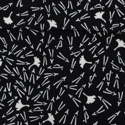 Hand wiping (a towel) Fukiyose motif