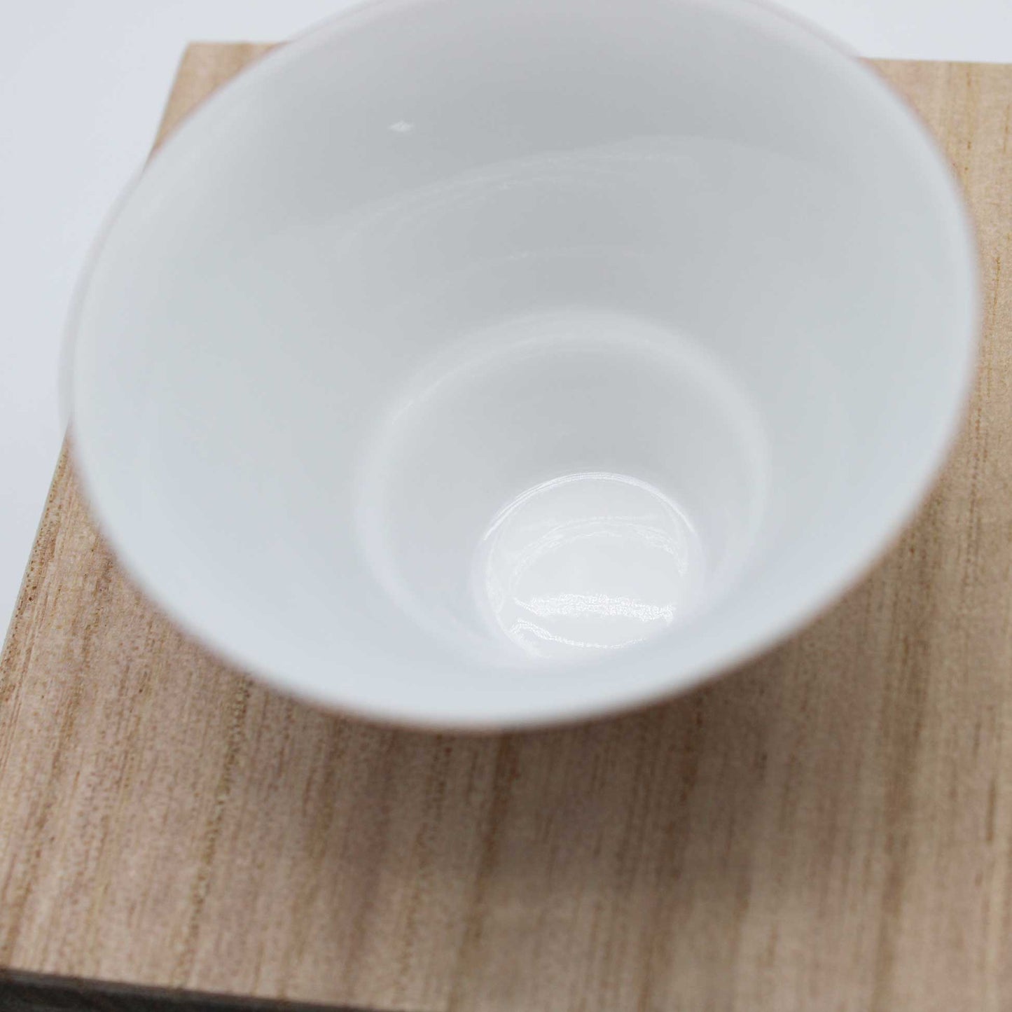 Eggshell Sake Cup Taketori