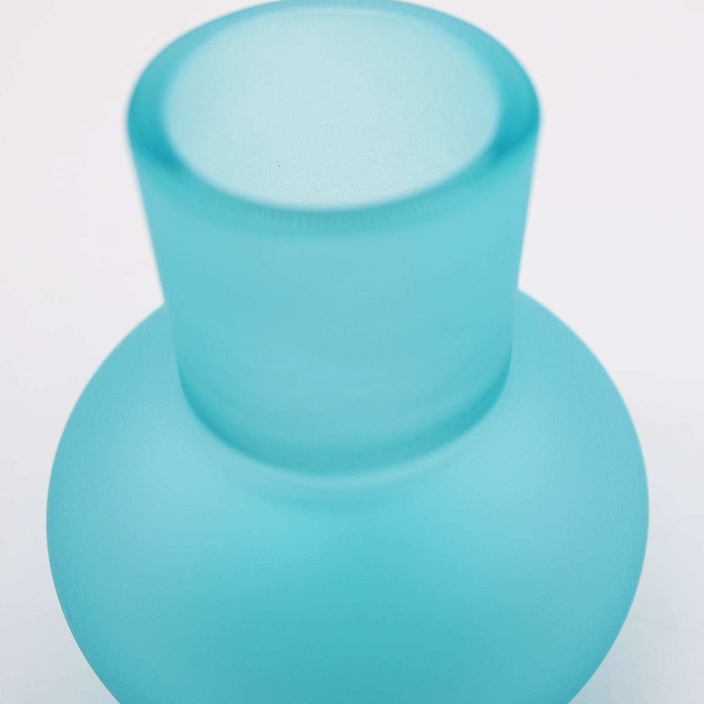 Frost vase Chimney Light blue
