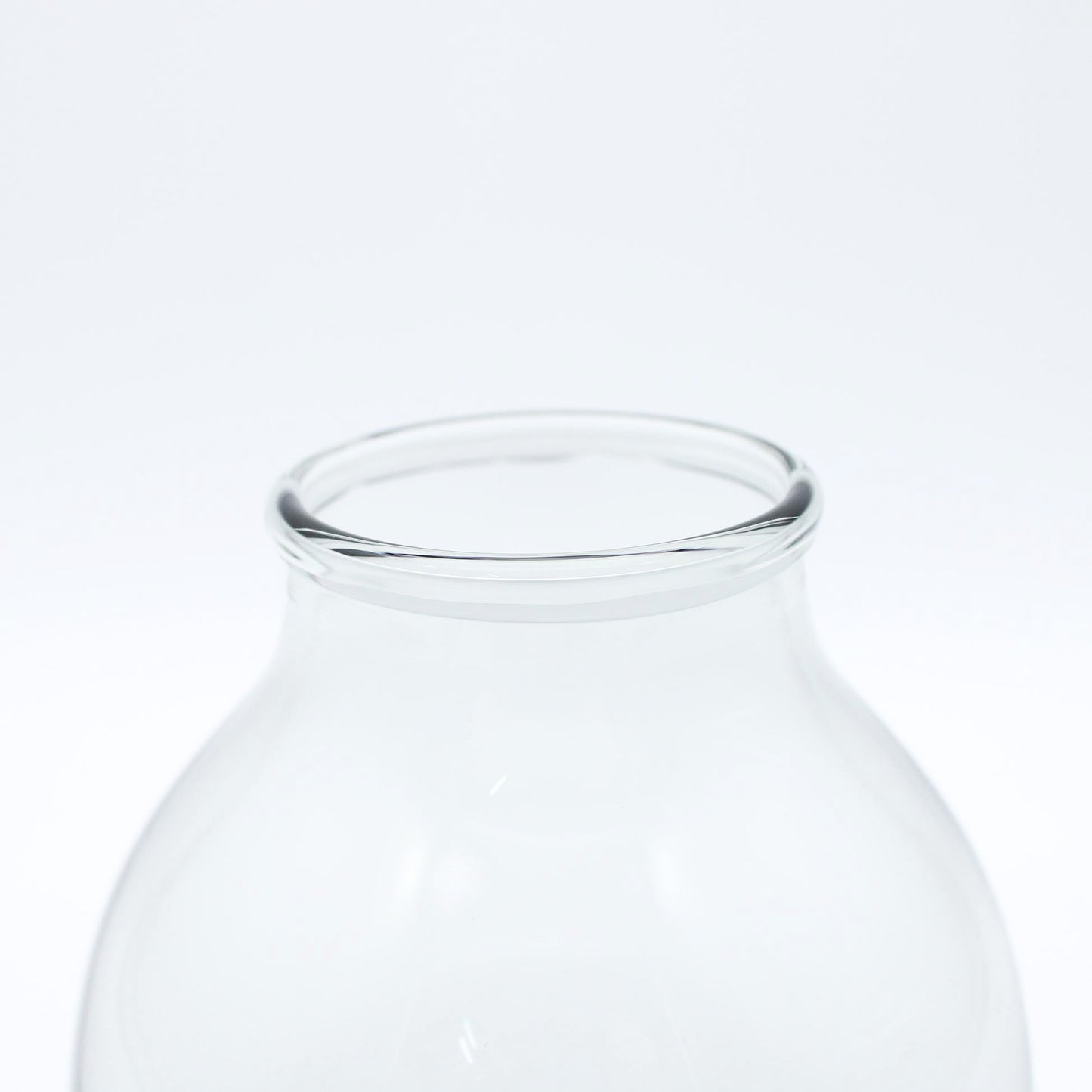 Lidded Bowl Gray_Taku Eiki