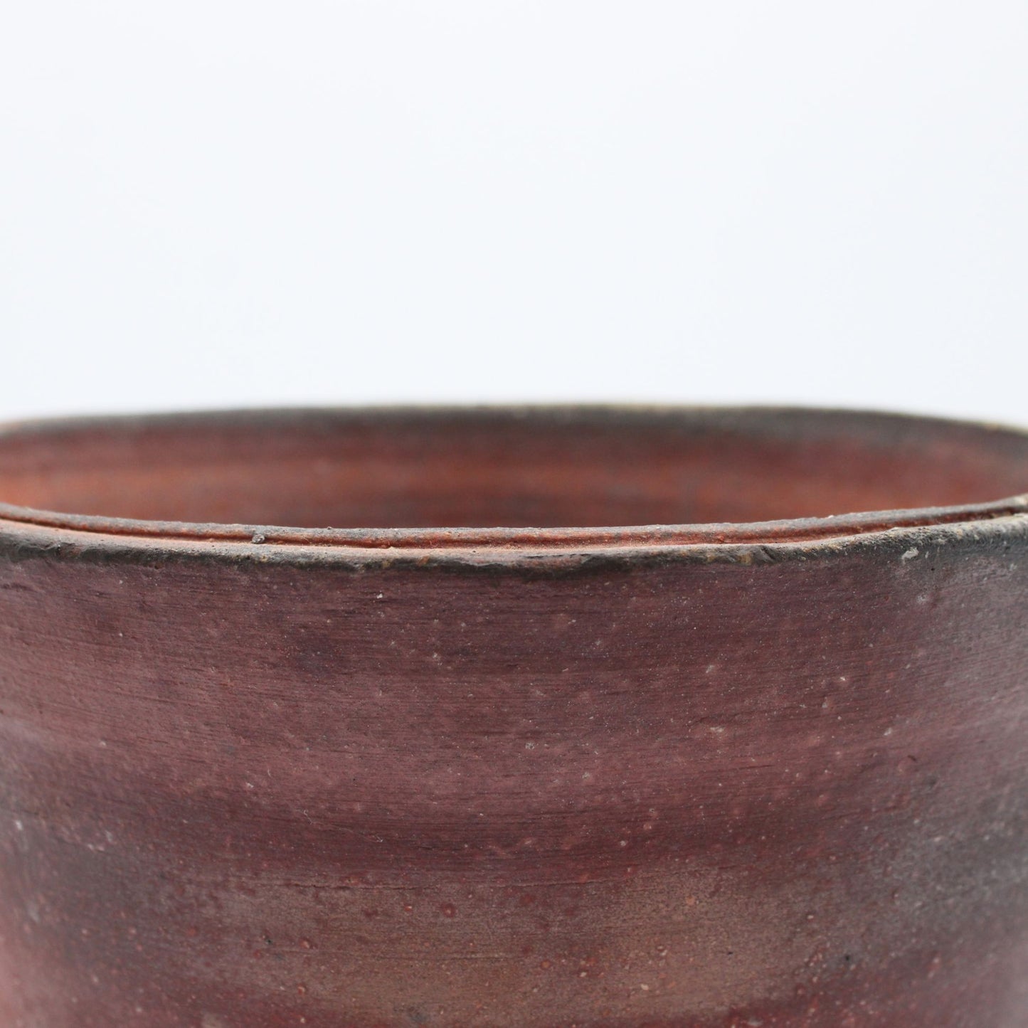 Unglazed Cylindrical Bowl 606_Aki Tamiya