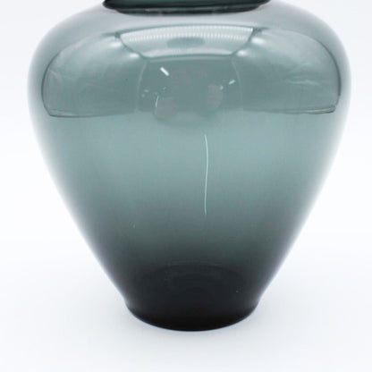 Lidded Bowl Black_Taku Eiki
