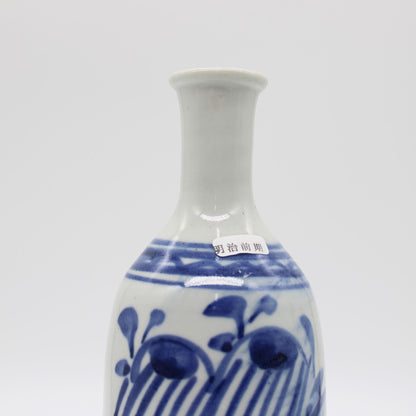 ANTIQUES Sake bottle A_512