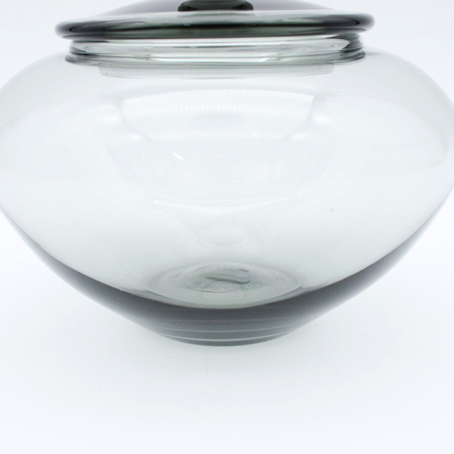 Lidded Bowl Gray_Taku Eiki