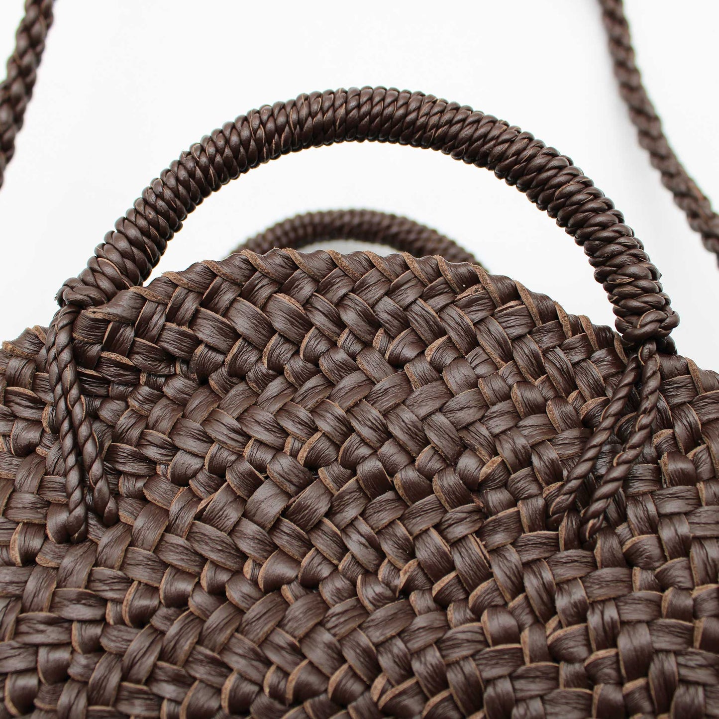 CIRCLE BASKET M DARK BROWN