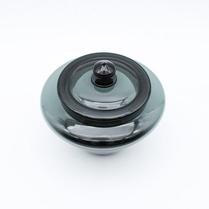 Lidded Bowl Black_Taku Eiki