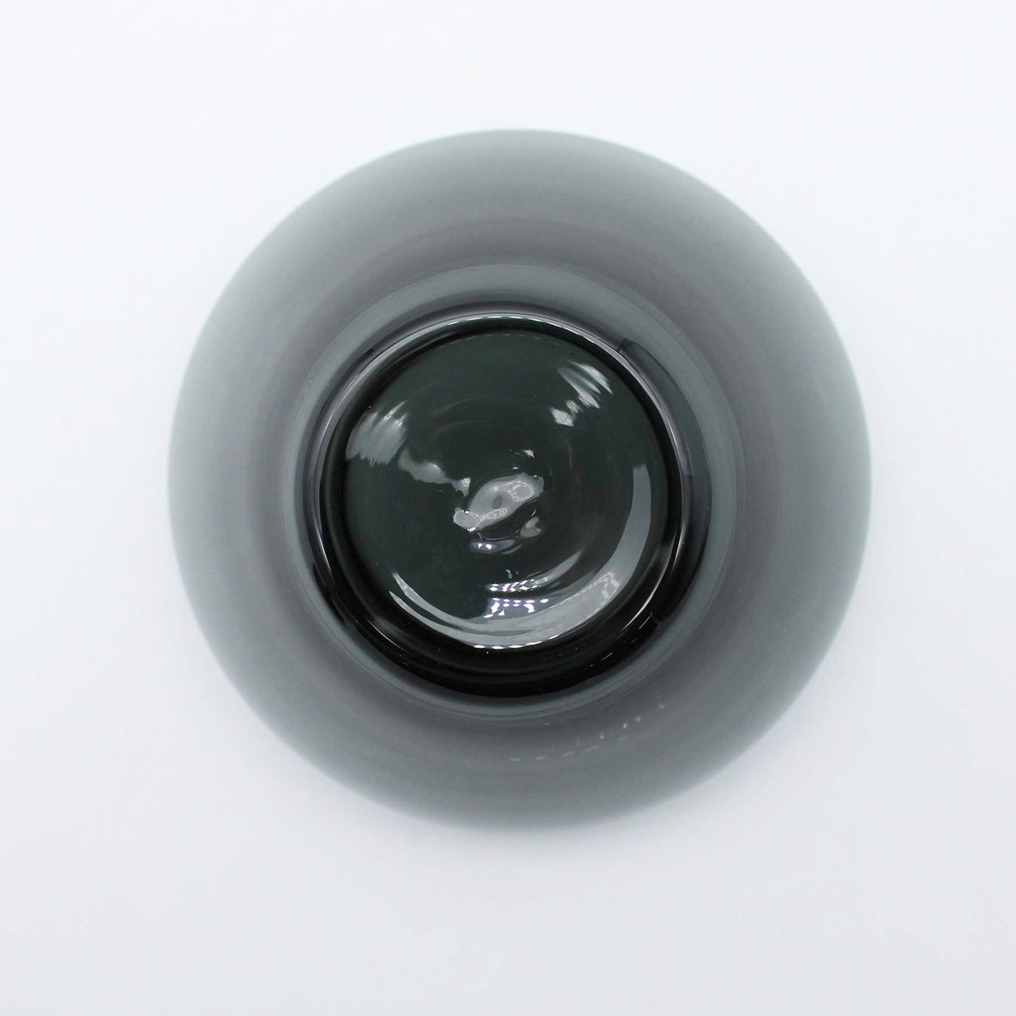 Lidded Bowl Black_Taku Eiki