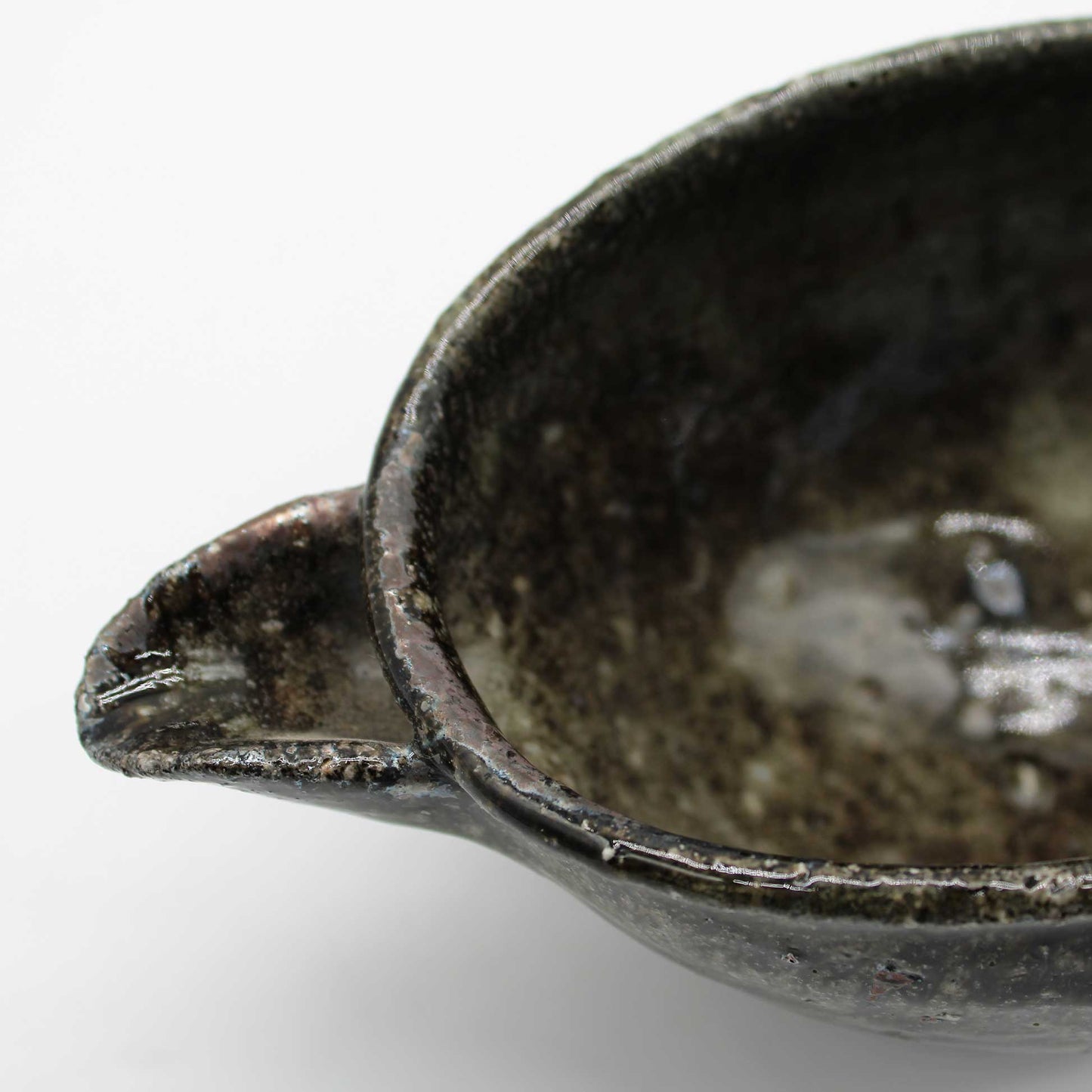 White Glaze Lipped Bowl 59A_Toru Hatta