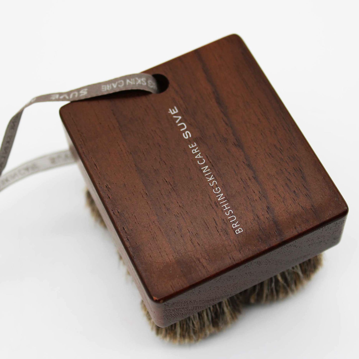 SUVÉ Body brush short semi-hard