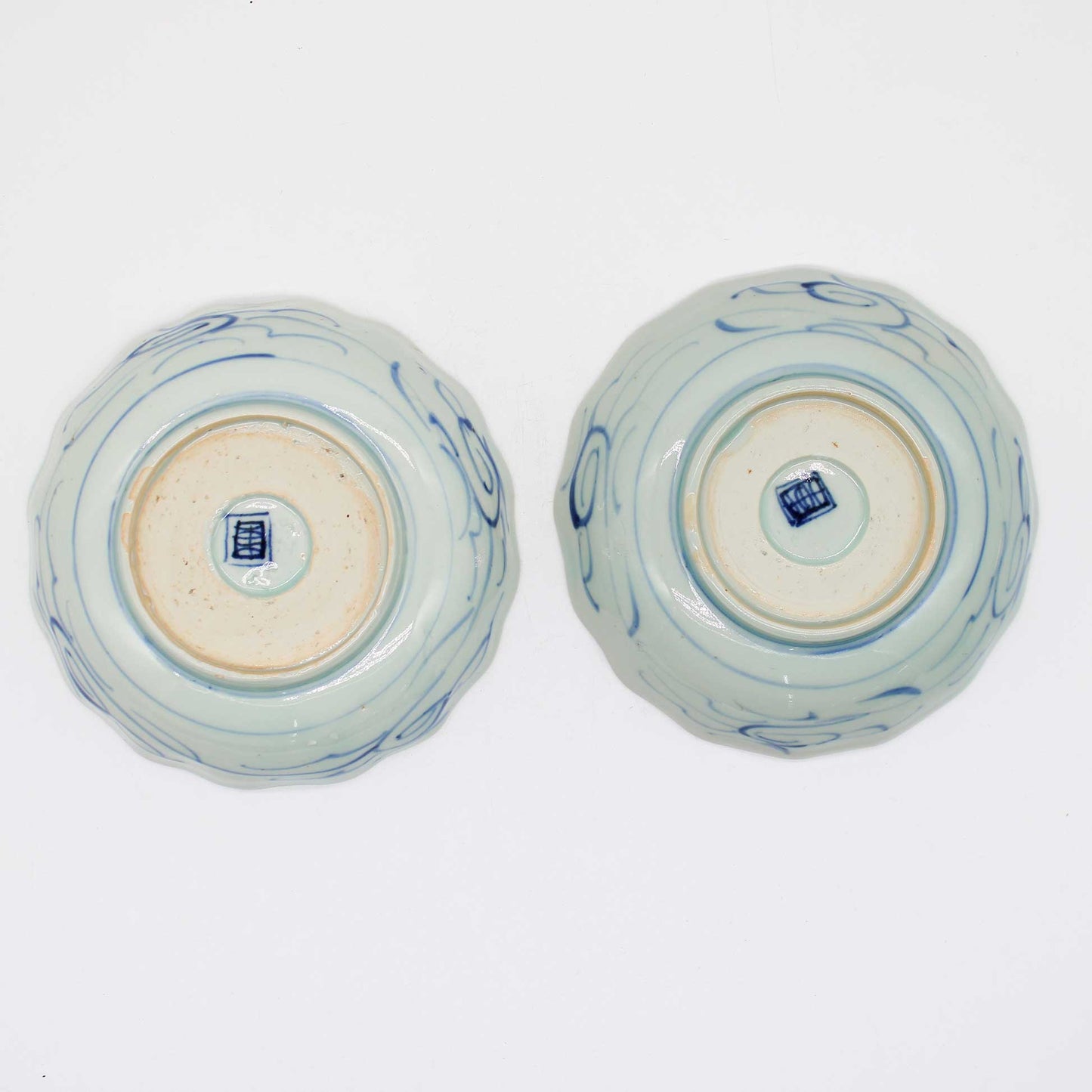 ANTIQUES Medium bowl C_512
