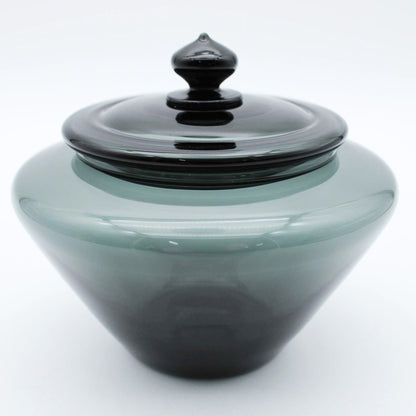 Lidded Bowl Black_Taku Eiki