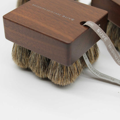 SUVÉ Body brush short semi-hard