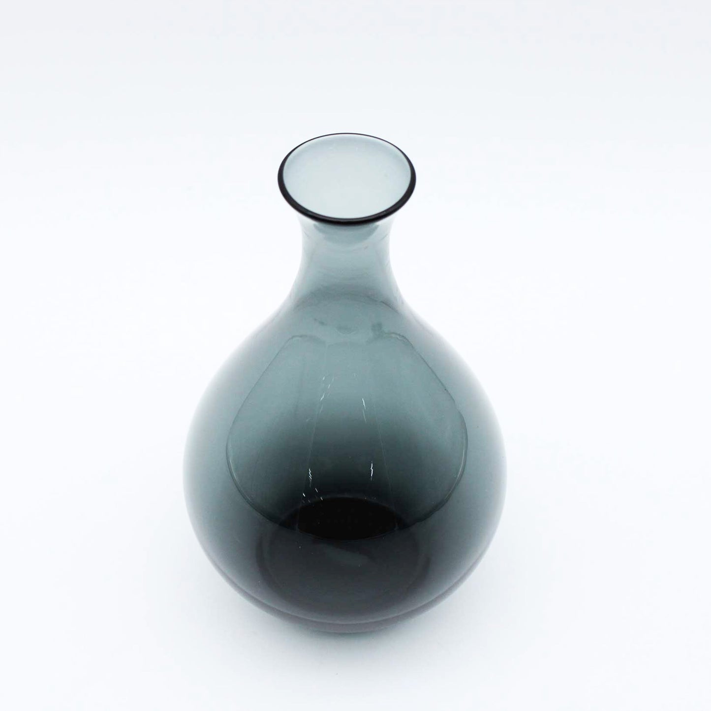Sake Carafe Black_Taku Eiki
