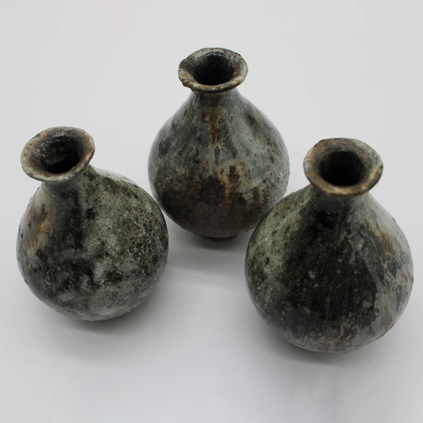 White Glaze Sake Bottle 59A_Toru Hatta