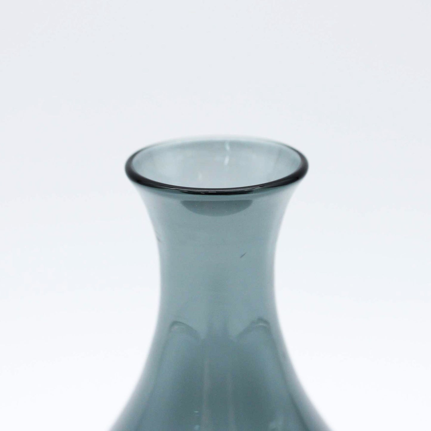 Sake Carafe Black_Taku Eiki