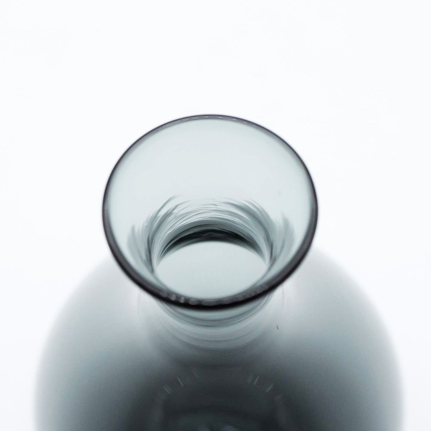 Sake Carafe Black_Taku Eiki