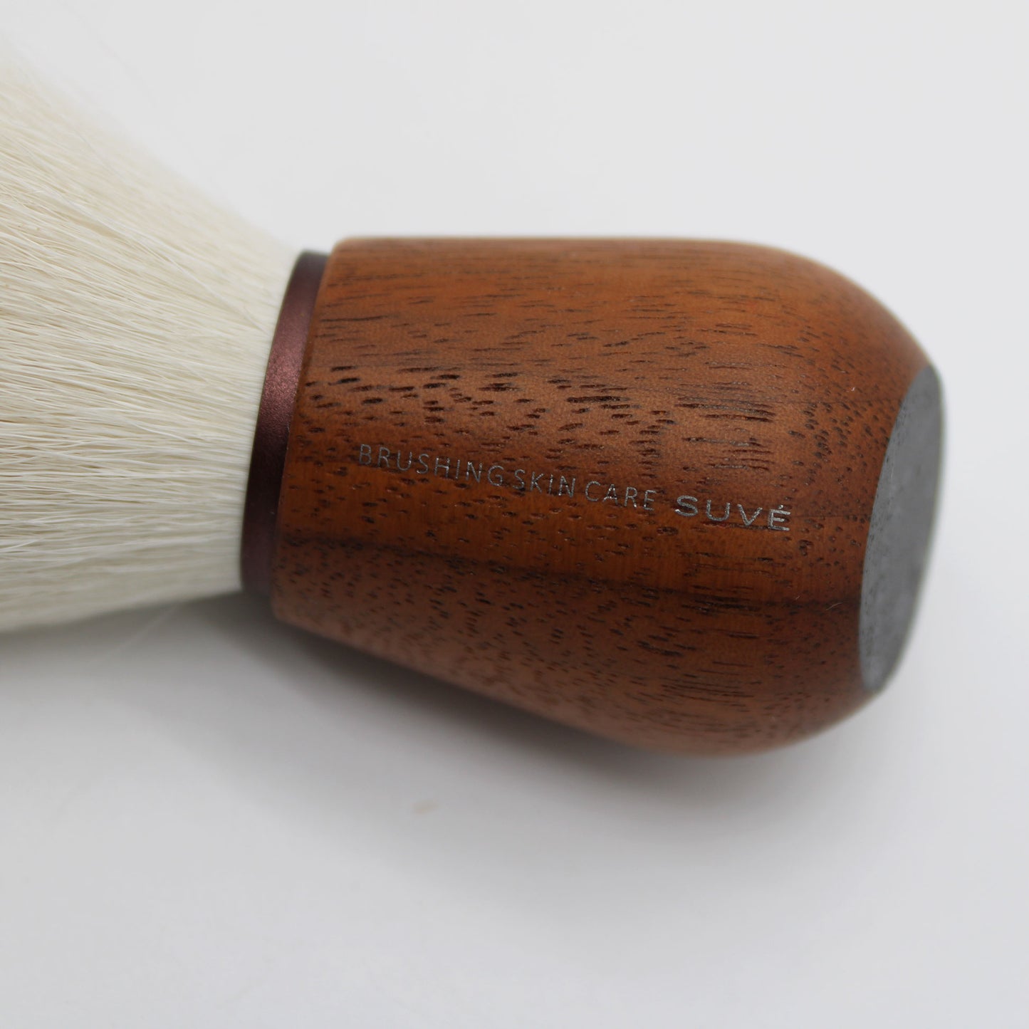 SUVÉ Face cleansing brush