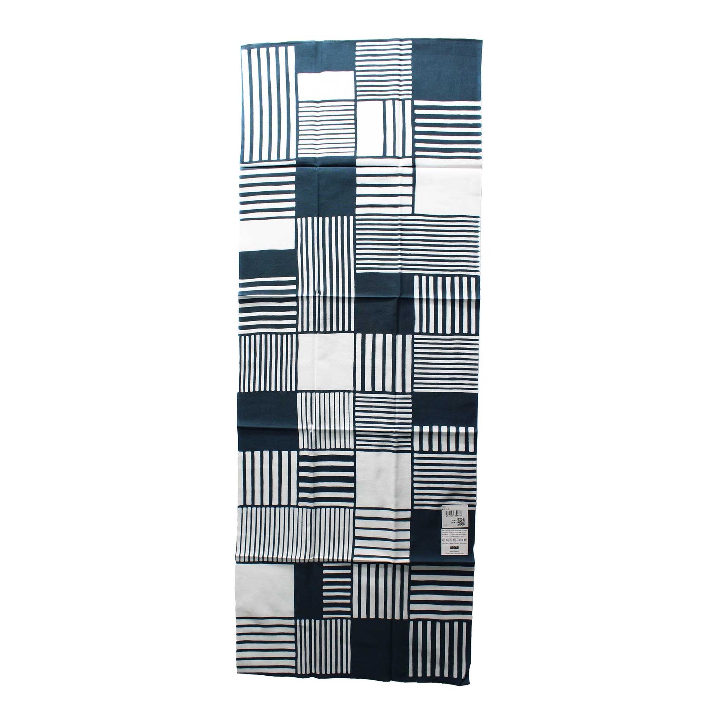 Hand wiping (a towel)  layered bamboo lattice
