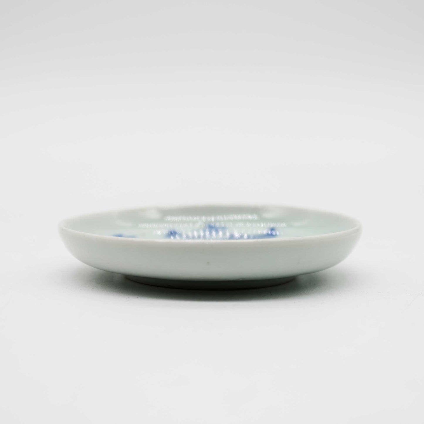 ANTIQUES Small plate M_512