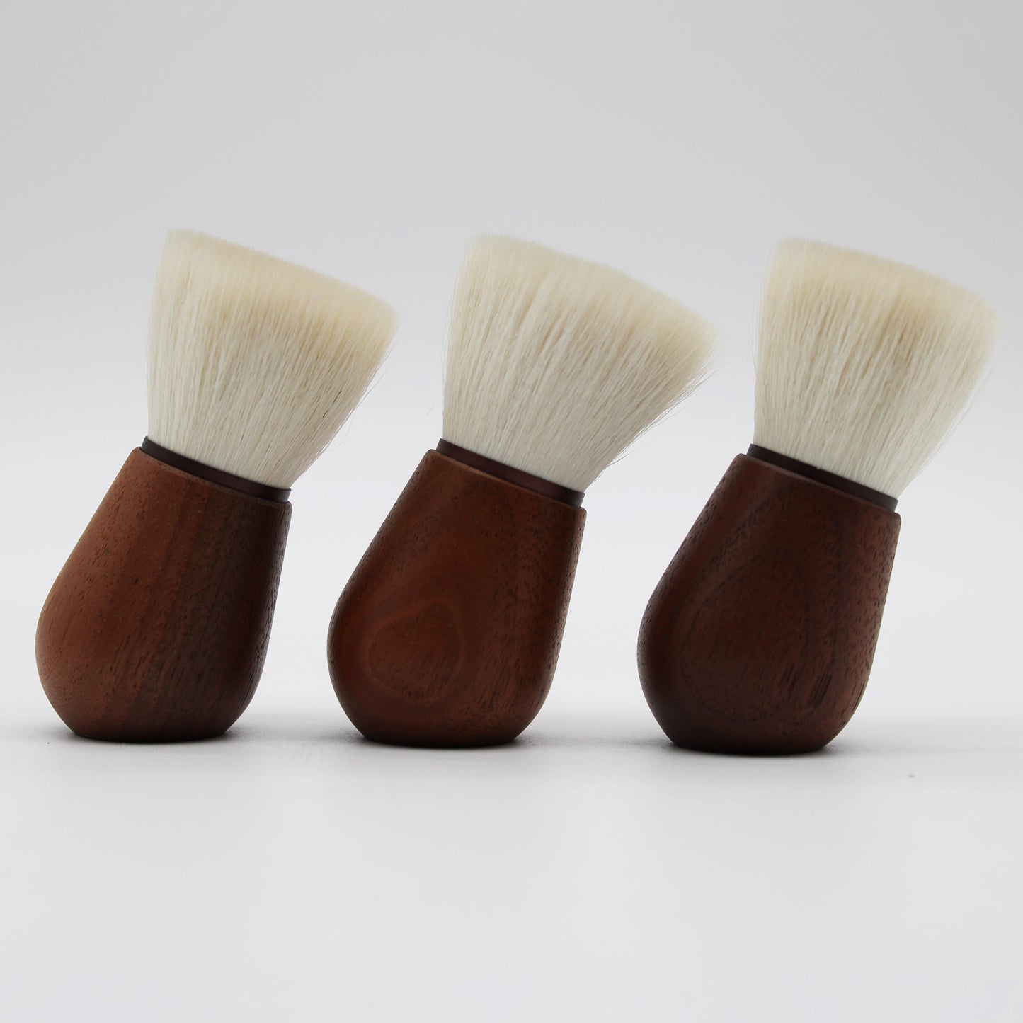 SUVÉ Face cleansing brush