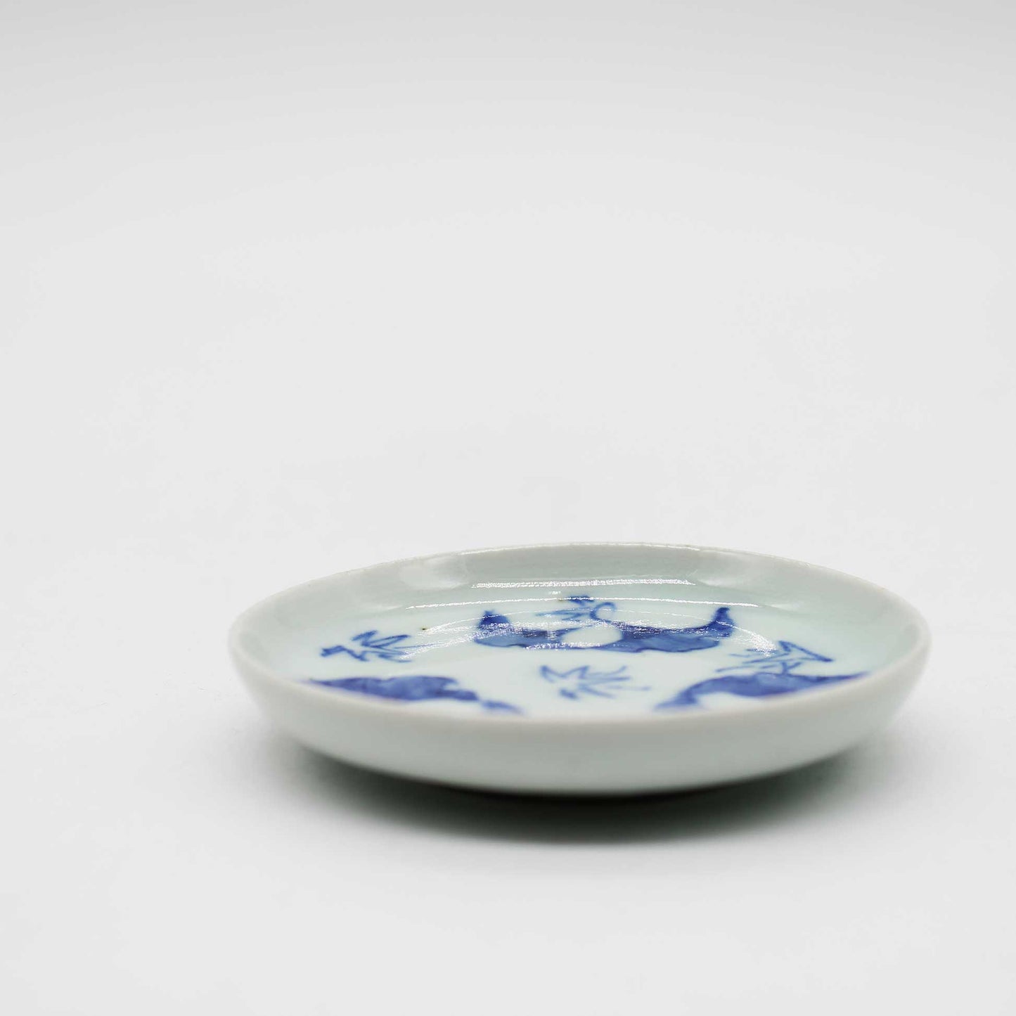 ANTIQUES Small plate M_512