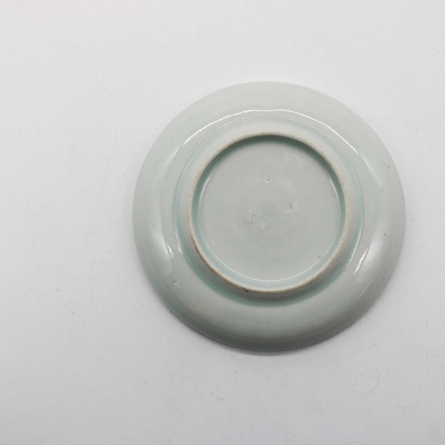 ANTIQUES Small plate M_512