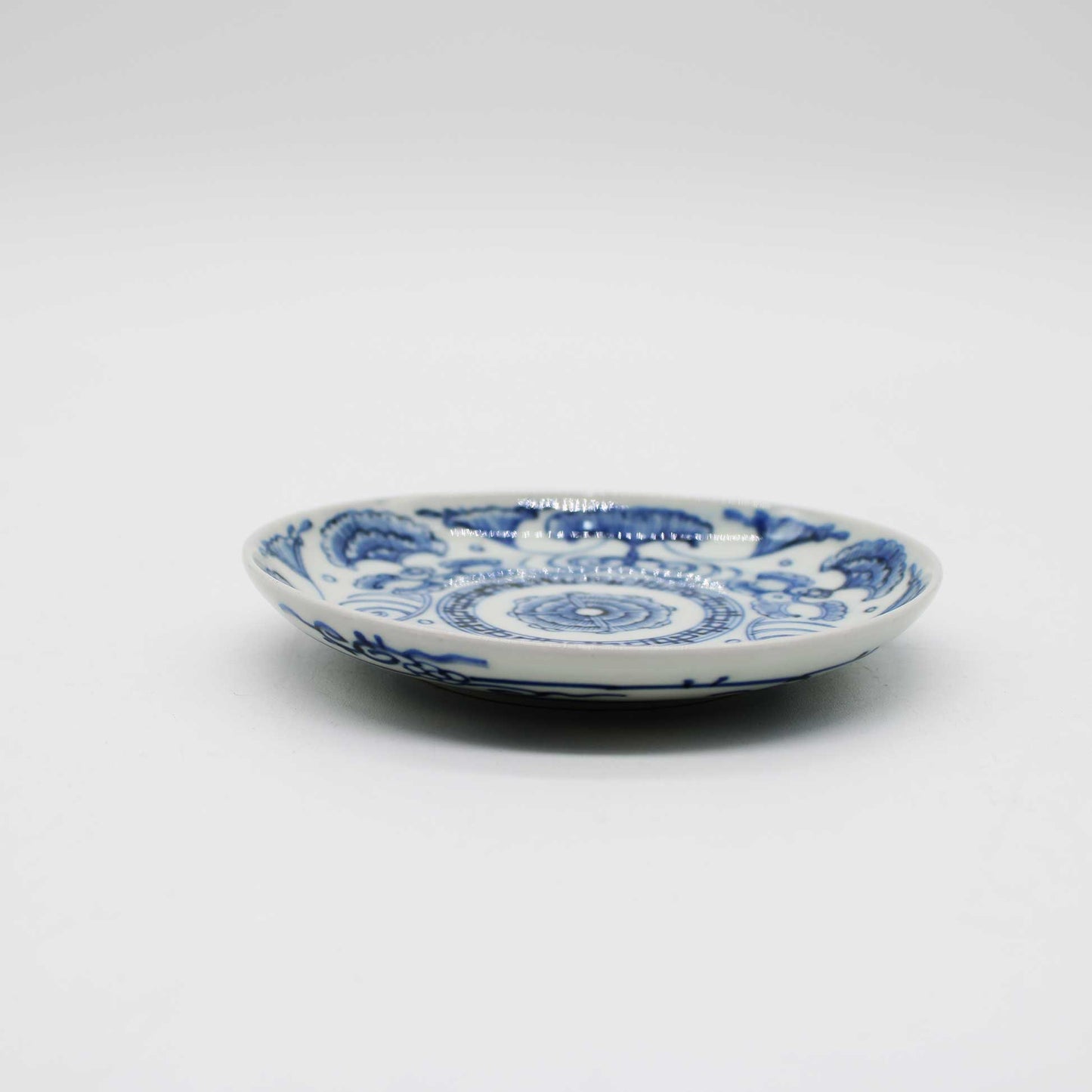 ANTIQUES Small plate K_512