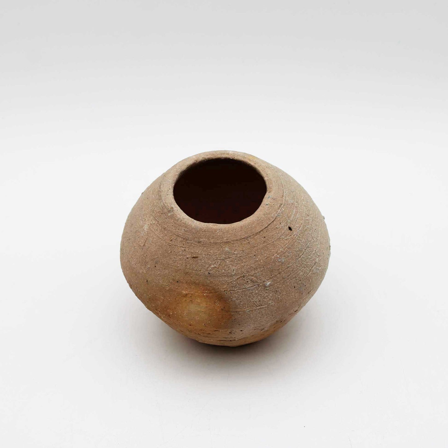 Vase 604_Aki Tamiya