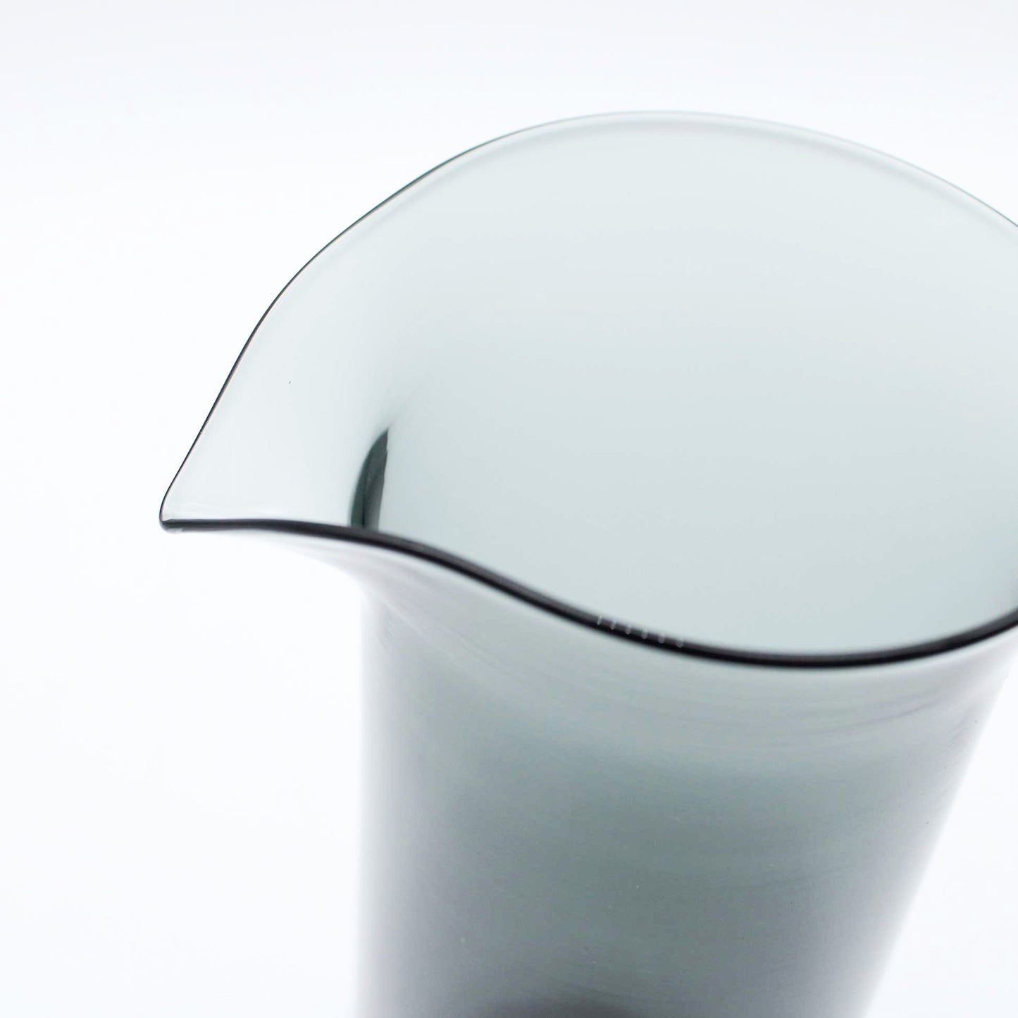 Water Jug Black_Taku Eiki