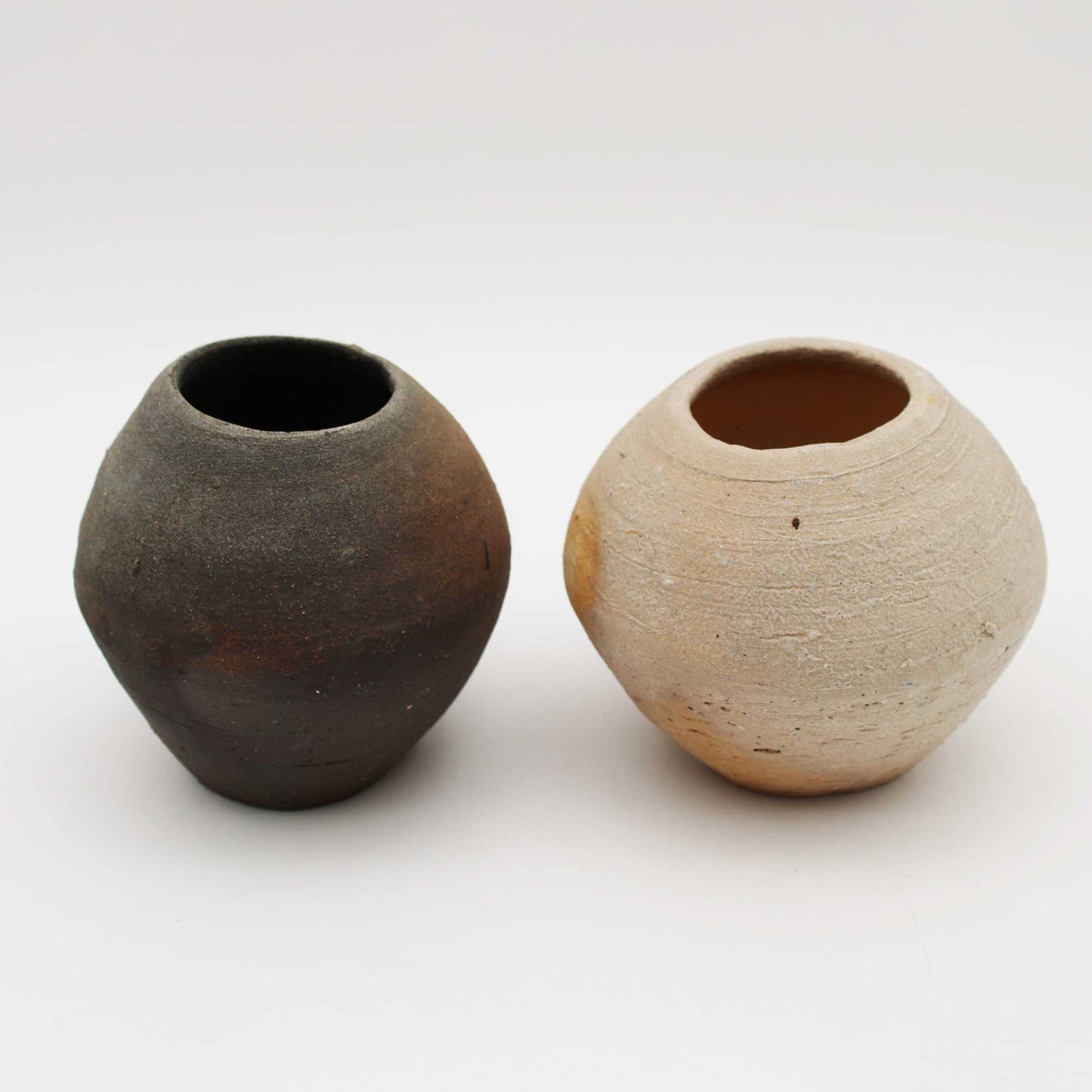 Vase 604_Aki Tamiya