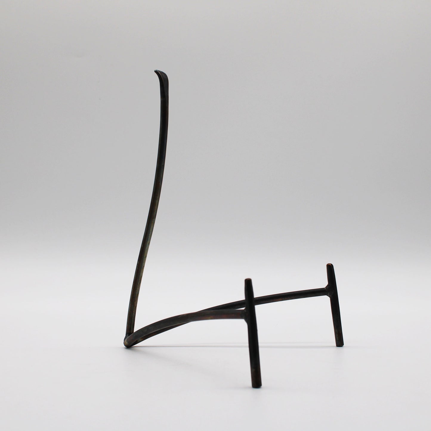 Plate Stand L_Yoshinori Nagashima