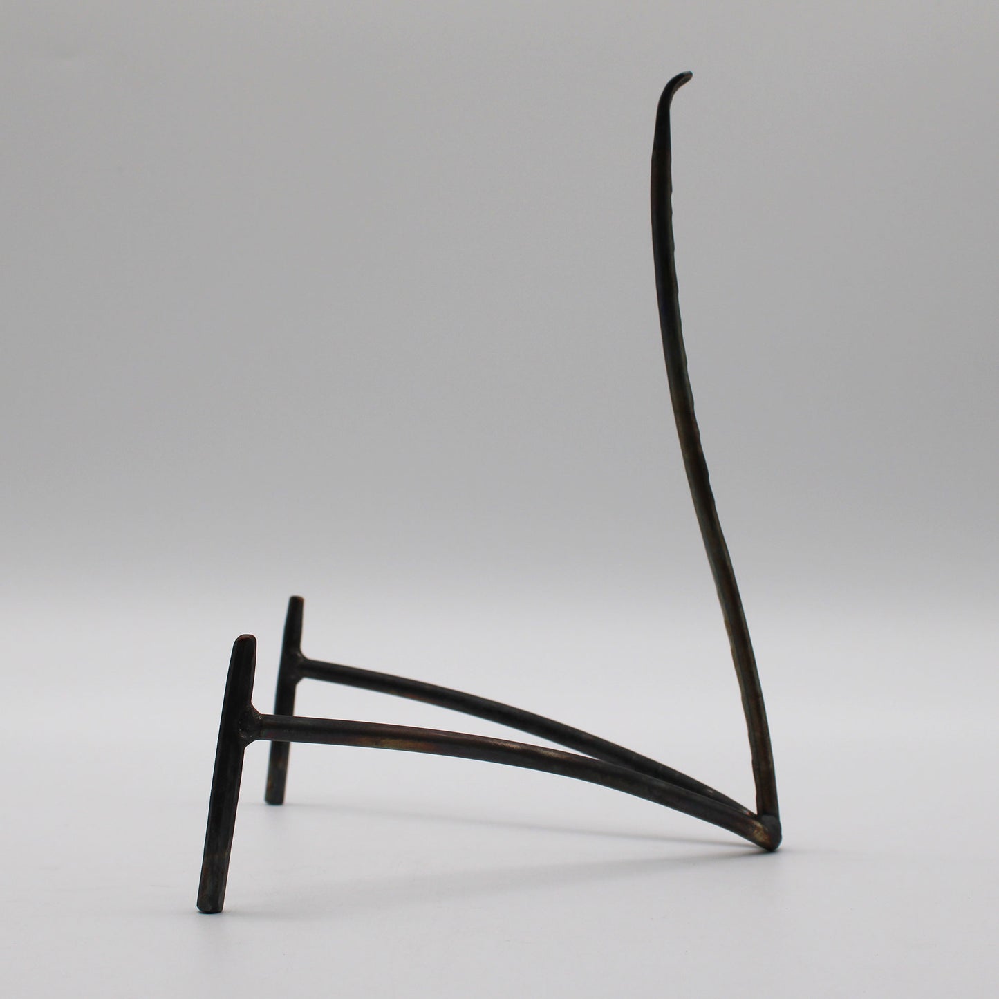 Plate Stand L_Yoshinori Nagashima