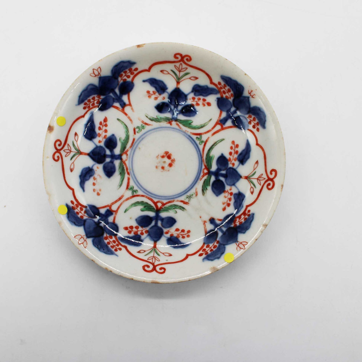 ANTIQUES Small plate J_512