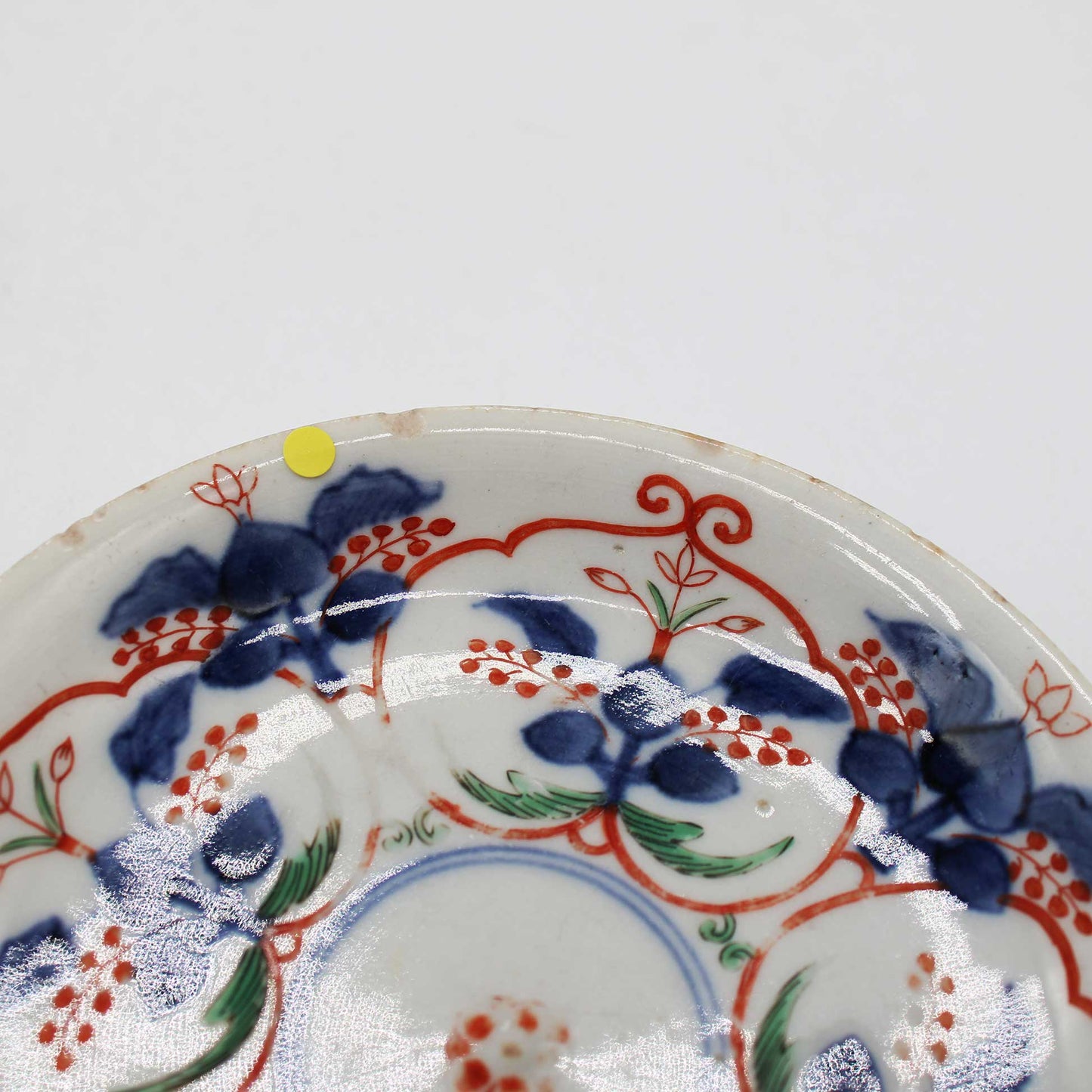 ANTIQUES Small plate J_512