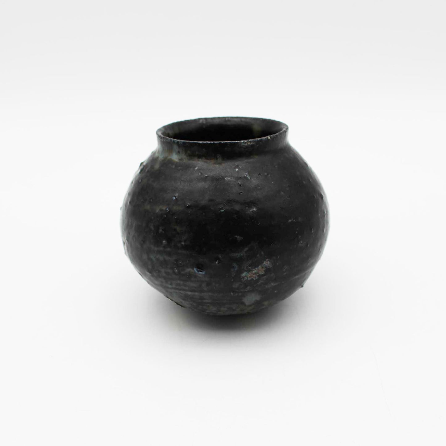 Vase Black Glaze A 604_Toru Hatta
