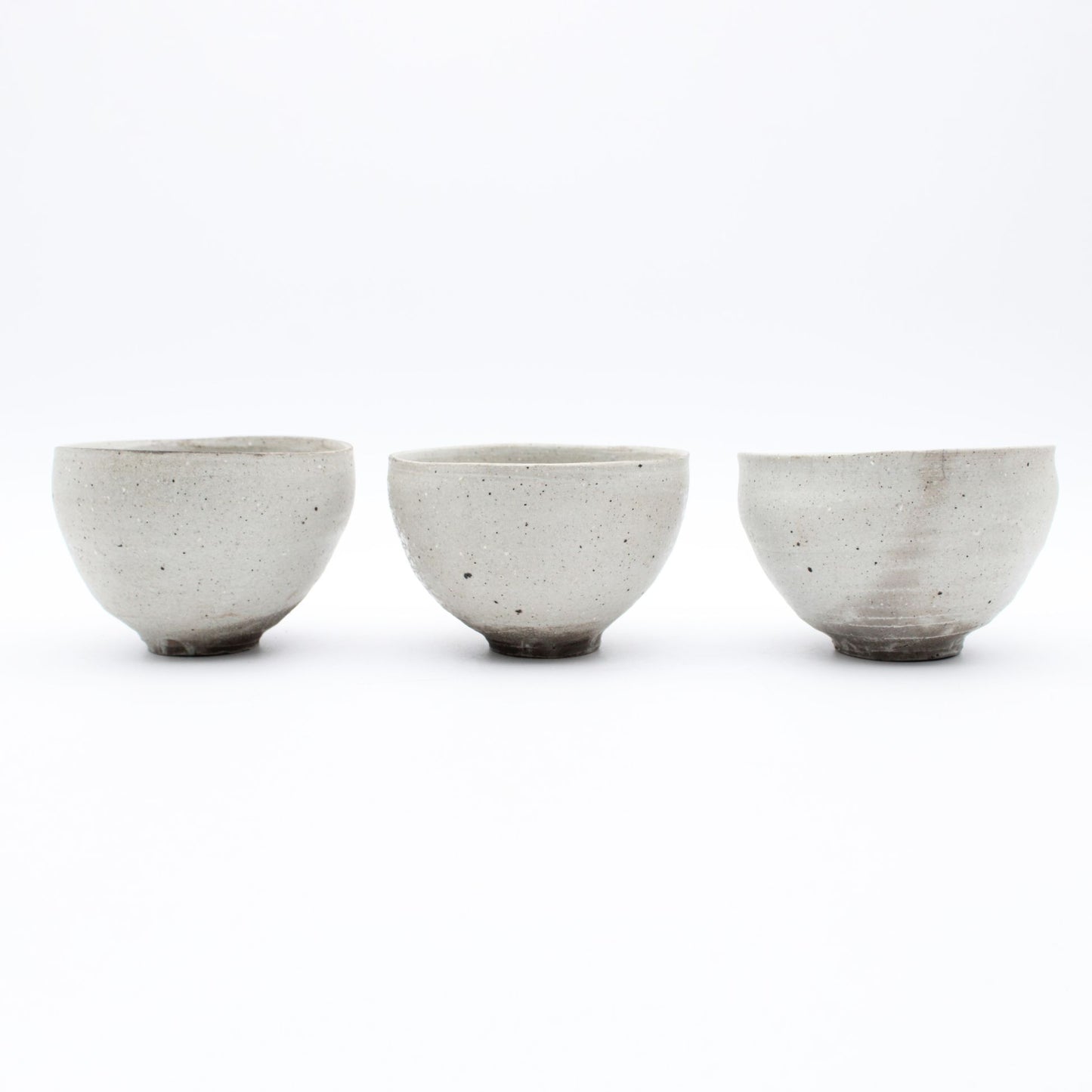 Blue white porcelain wood fired bowl 606_Yoshio Kangawa