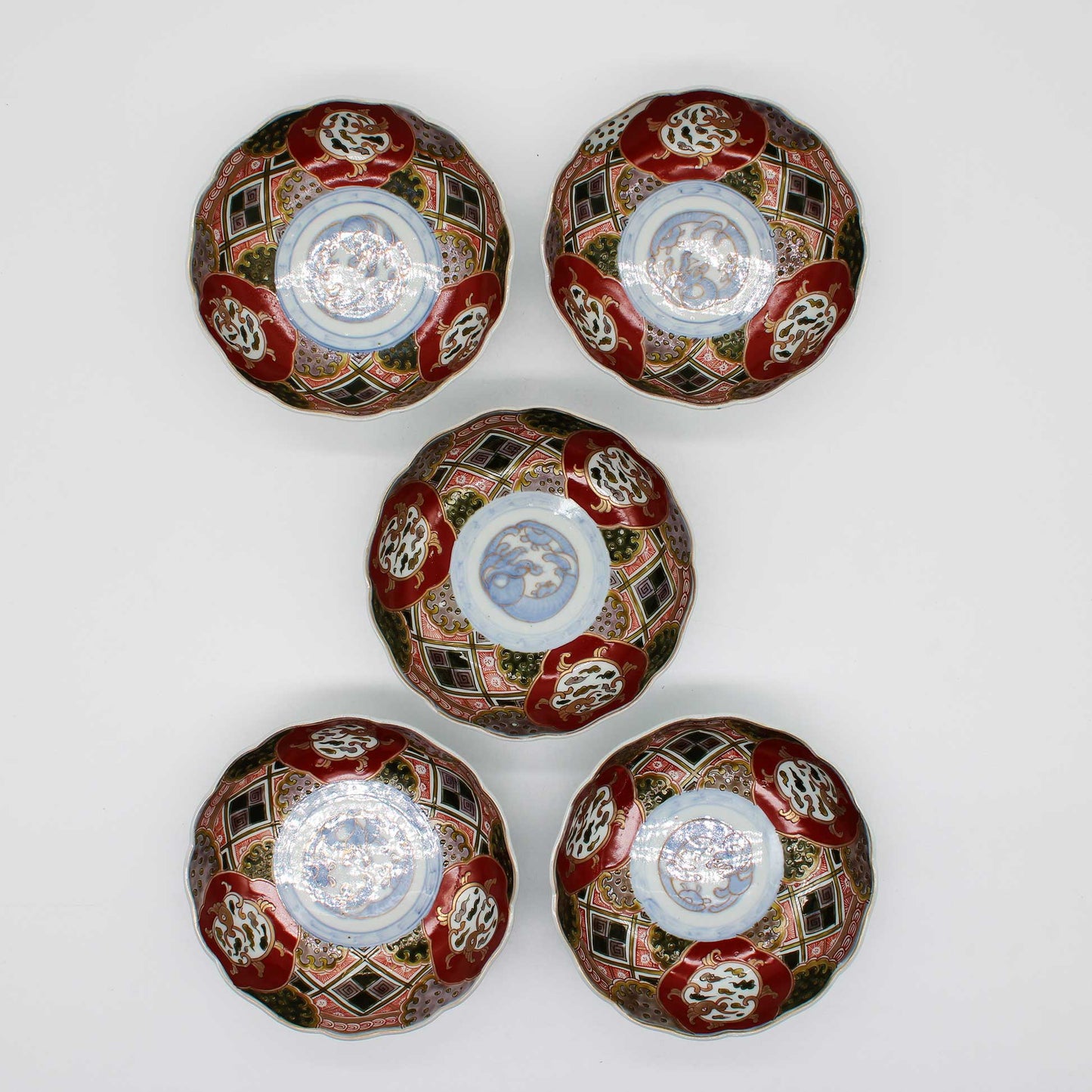 ANTIQUES Medium bowl E_512